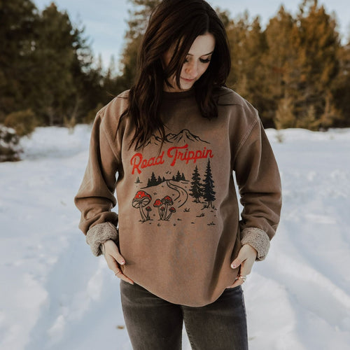 Road Trippin' Unisex Pullover - Pigment Clay - The Montana Scene