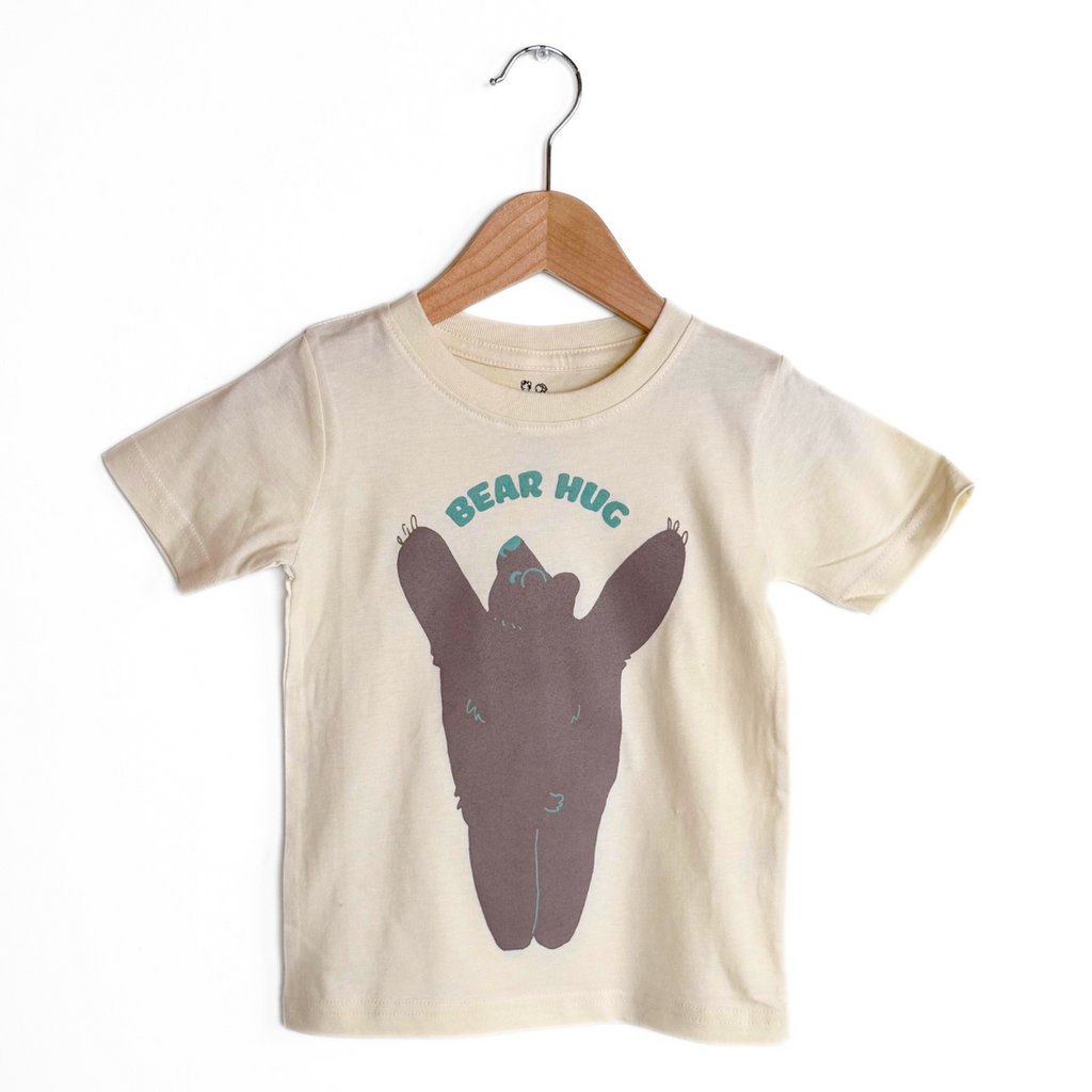 Bear hug toddler tee 