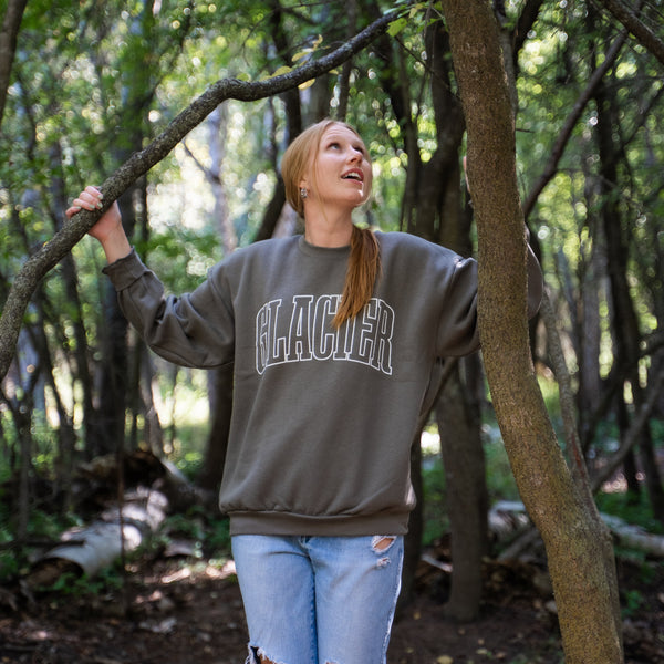 Glacier Unisex Pullover - Lieutenant - The Montana Scene