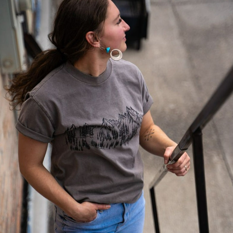 Mountain Sketch Mens/Unisex Tee - Faded Grey