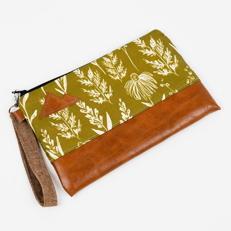 Wristlet Bag - Variation - The Montana Scene