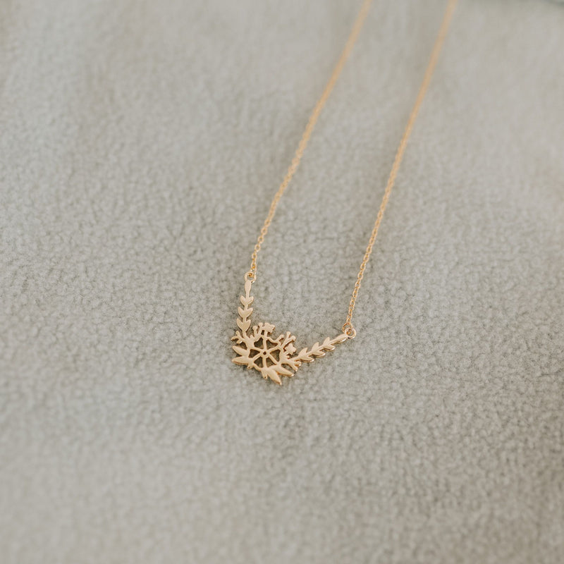 Wildlflower Necklace - Gold - The Montana Scene